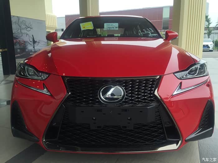 新款,is300,烈焰红,黑内到店,实拍.