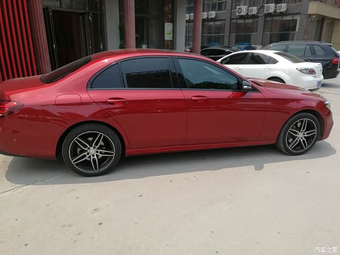 论坛稀缺的奔驰标轴e2004maticdesigno锆石英红色特来报道