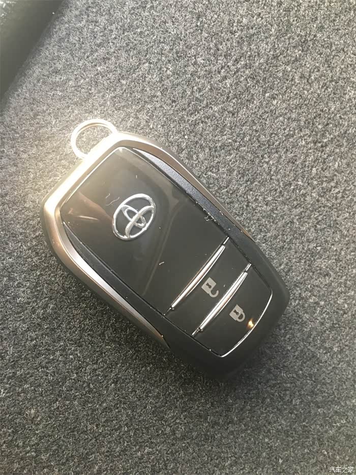 人生第一台车,荣放之提车日记