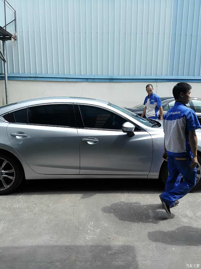 17款银色车漆有问题