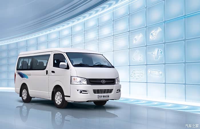 国产轻客车型 九龙a4 的外观设计