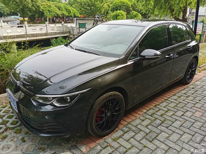 高8pro锰石黑打算慢慢改成黑武士