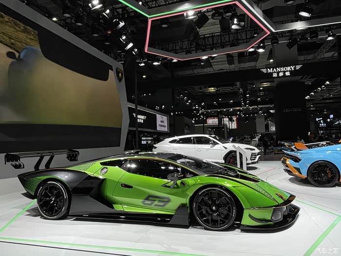 汽车之家16岁生日快乐兰博基尼essenzascv12