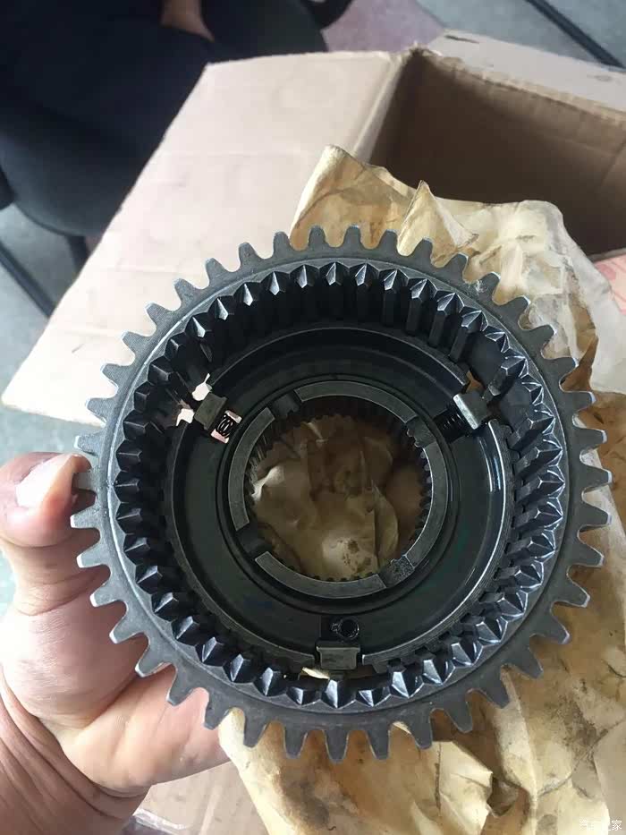 拆哎5手动变速箱维修1/2档34档同步器同步环!