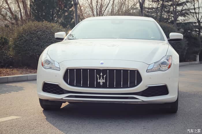 小熊试驾第七期不一样的玛莎拉蒂试驾杰尼亚版总裁