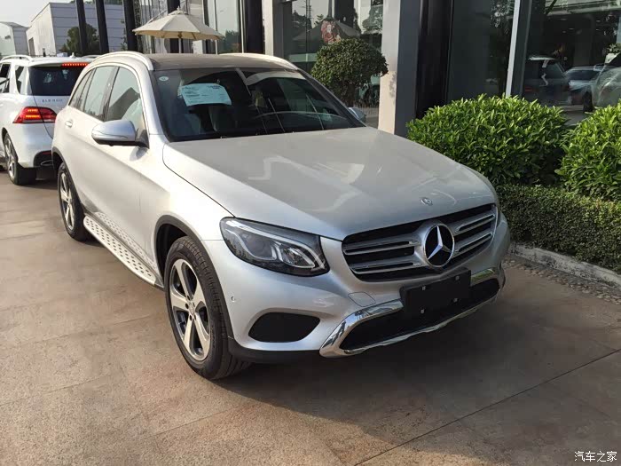 【图】glc260豪华,求个银色现车图片!_奔驰glc论坛_汽车之家论坛