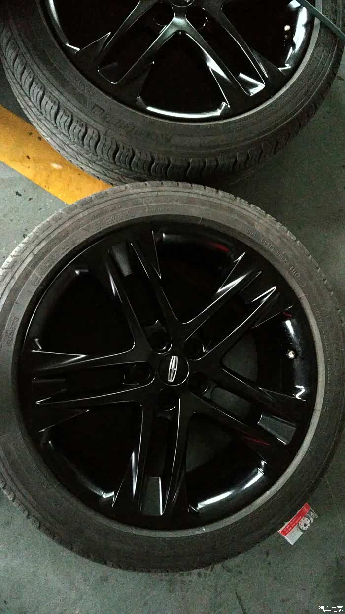 【图】尊耀轮毂喷亚光黑_林肯mkc论坛_汽车之家论坛