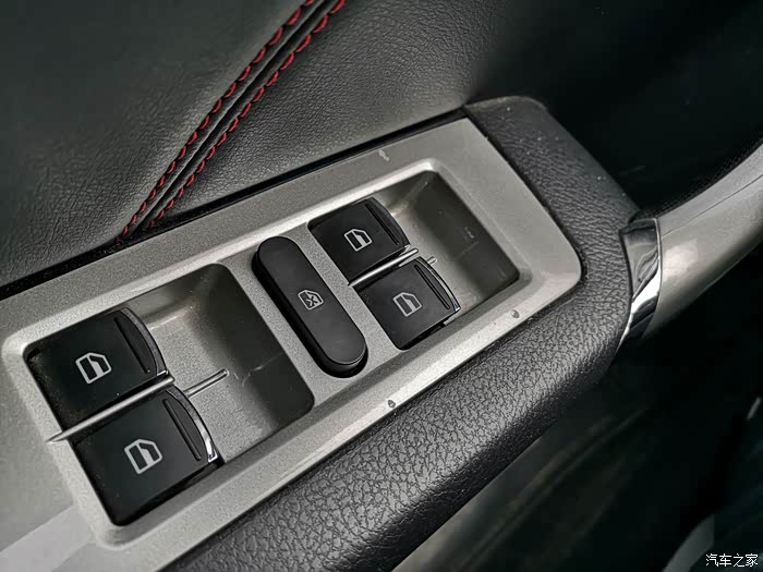 新款的哈弗m6plus的窗户不知道是不是一键升降功能的