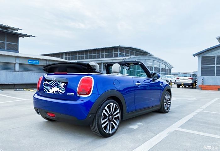 mini cabrio,比寶馬2系敞篷更有逼格