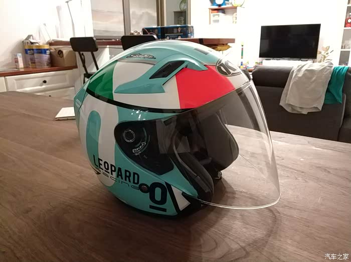 kyt半盔不随大流的选择