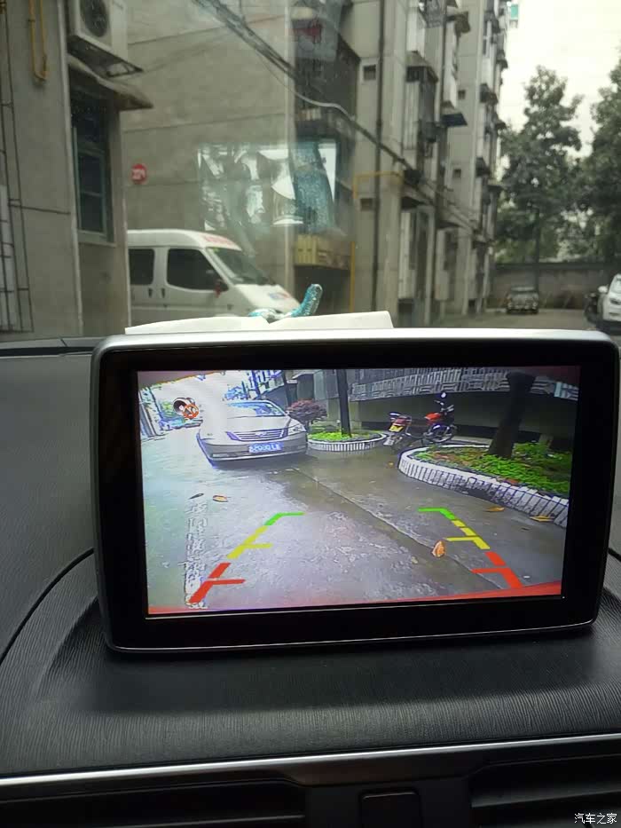 【图】倒车影像变成鱼眼了_马自达3 昂克赛拉论坛_汽车之家论坛