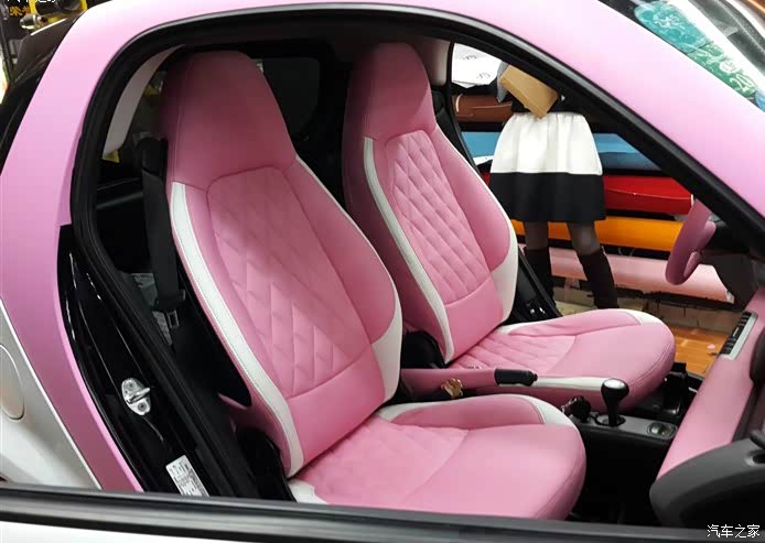 包真皮座椅的效果图不喜勿喷