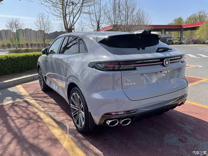 喜提长安uni系列第二款车型unik