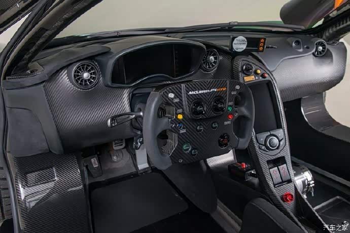 迈凯伦p1 gtr 帅气完美.