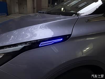 几何c充电呼吸灯!漂亮!