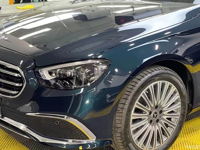 【图】21款e300l尊贵立标松石绿提车_奔驰e级论坛_汽车之家论坛