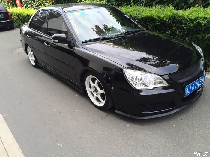 黑色小三求各位前辈的轮毂改装案例