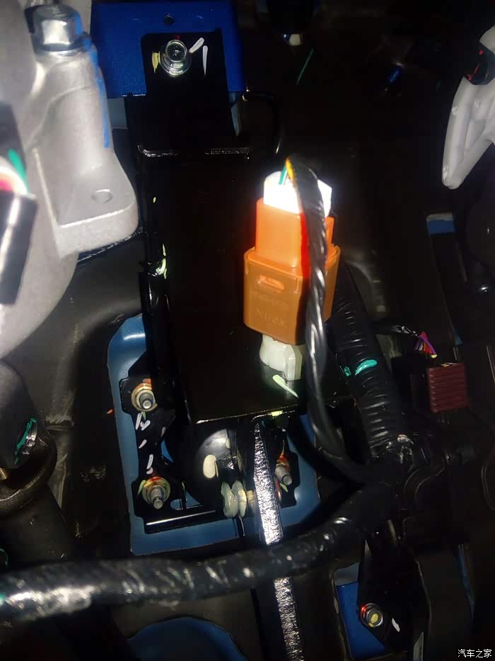 有哪位朋友知道dx3的obd接口在哪里吗?