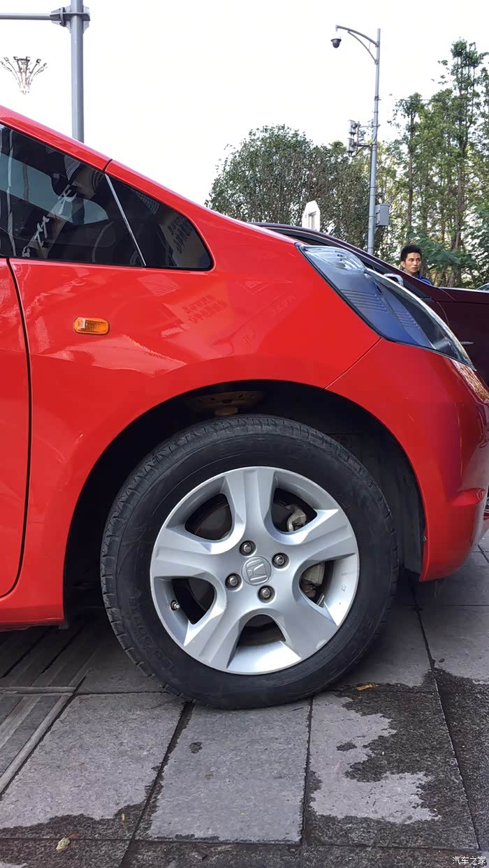 就发张二飞的图片刷下存在感