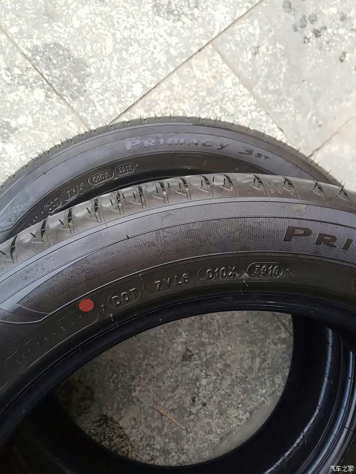 轮胎出售手动豪华版四条原装米其林轮胎215 55 r18