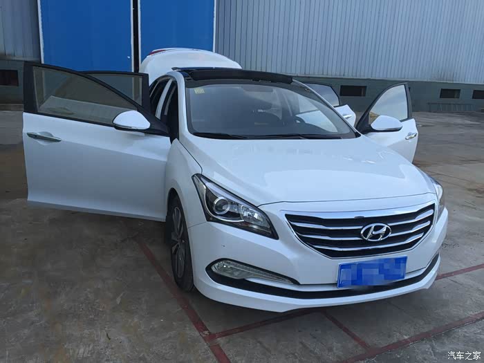 18自尊白图半月提车感受求认证附第一次车zhen照片