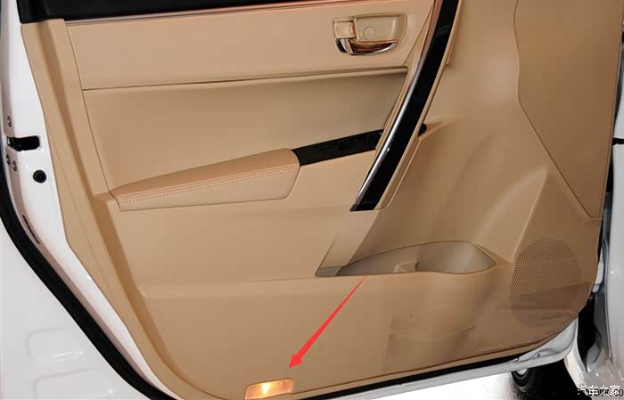 14款卡罗拉想加装门灯 求知情者解答