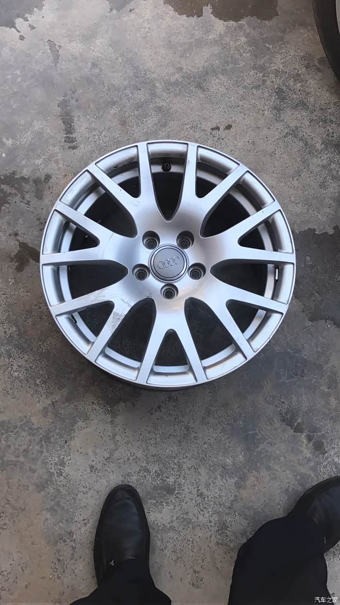 【图】出一套原装轮毂_奥迪tt论坛_汽车之家论坛