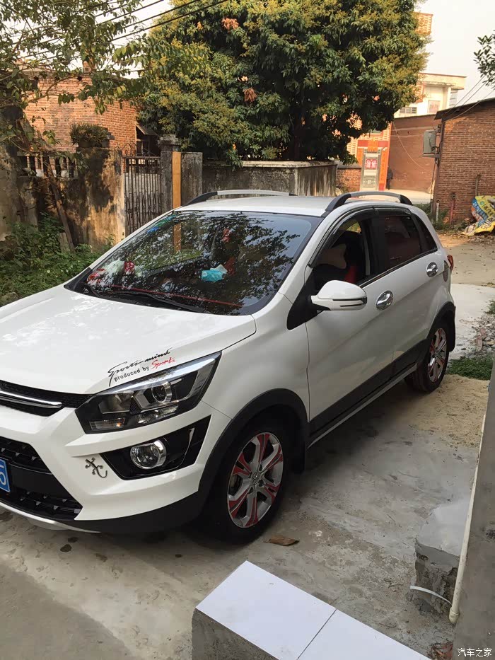 自己改装的绅宝x25