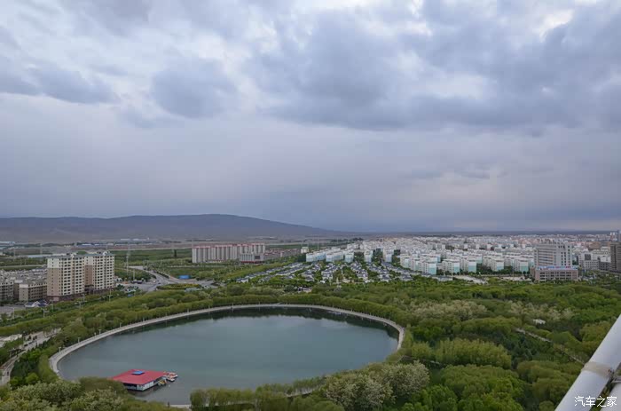 鸟瞰嘉峪关