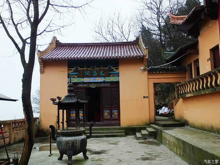 无锡cs35车友会登山乐游白云洞