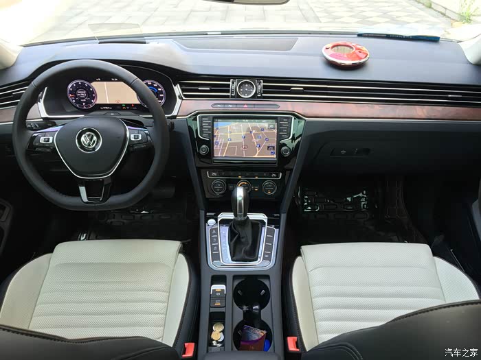 迈腾b8顶配,真实驾驶感受,马上首保