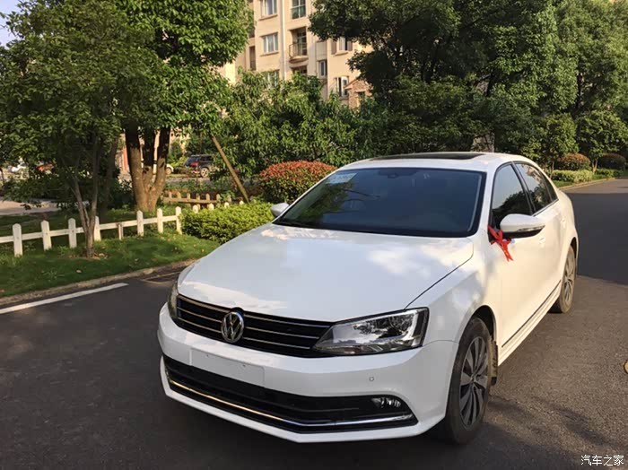 速腾14t极地白豪华版提车作业