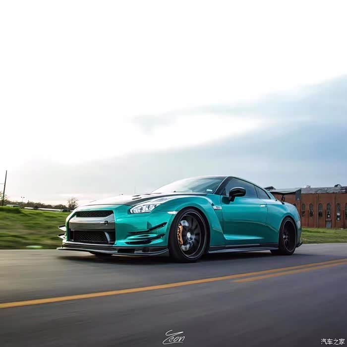 nissan gtr35 简单粗暴 改装案例