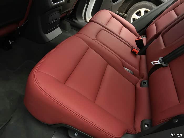 【图】奥迪q5新包的皮座椅酒红色,颜色很喜欢_奥迪q5/q5l论坛_汽车之