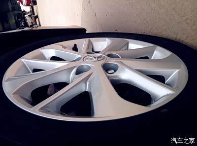 6l gl-i真皮版 黑色卡罗拉提车贴 写帖子我是认真的!