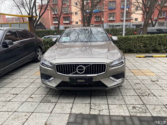 喜提s60智远海盐灰