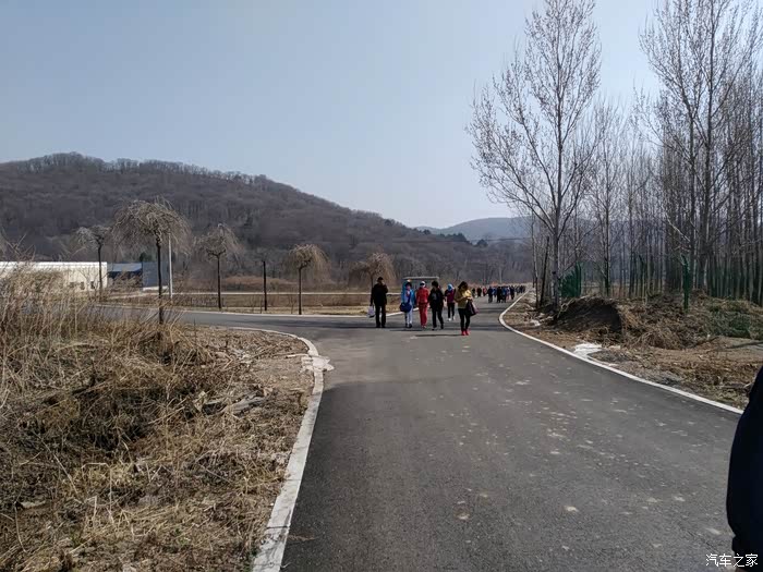 周末自驾九台土门岭马鞍山徙步登山挖野菜累并快乐着