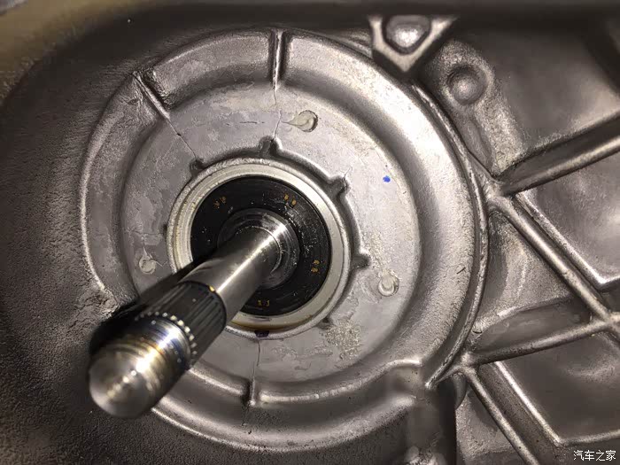 【图】lead125曲轴油封漏油 极度郁闷求安慰_摩托车论坛_汽车之家论坛