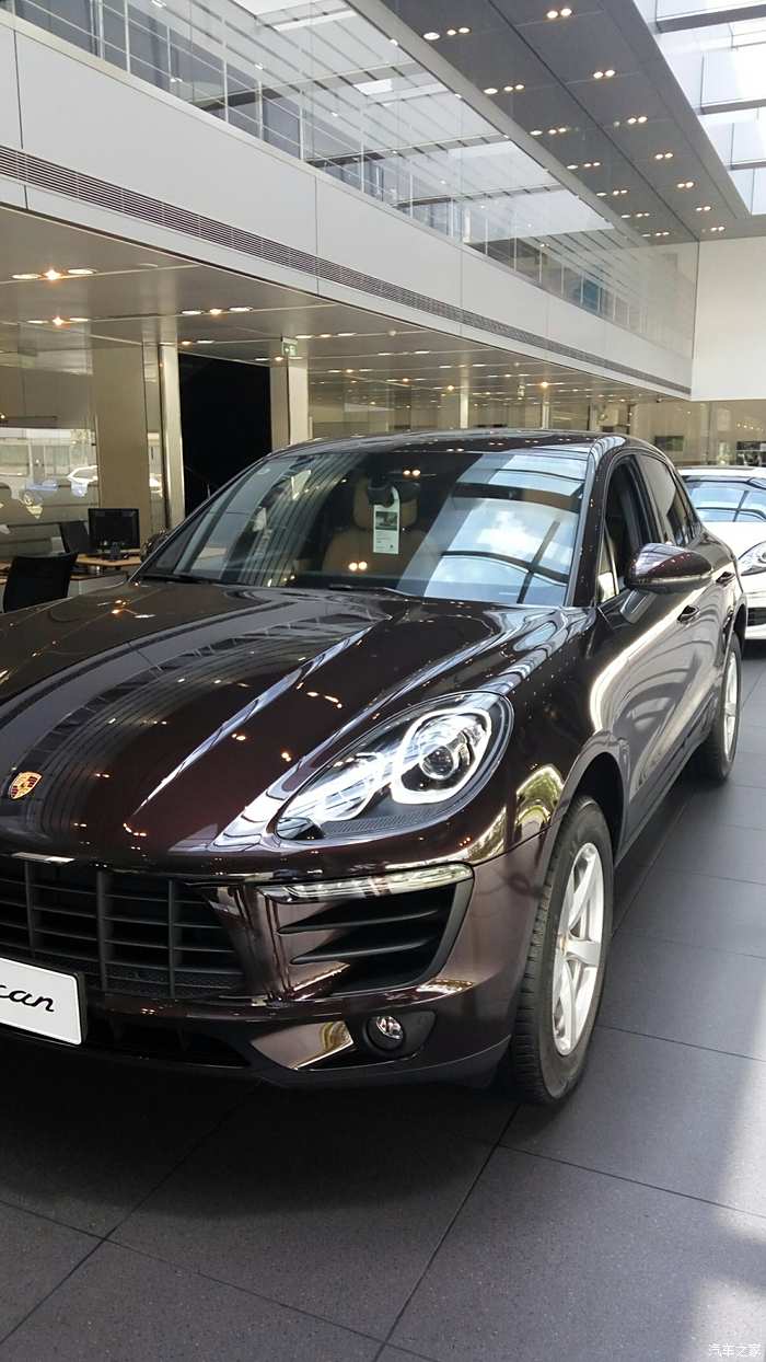 2017款 桃木红 20t macan 作业