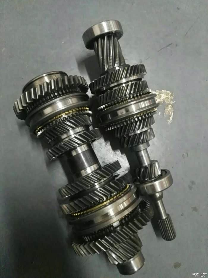 求购10年荣威350s手动变速箱总成或内部件