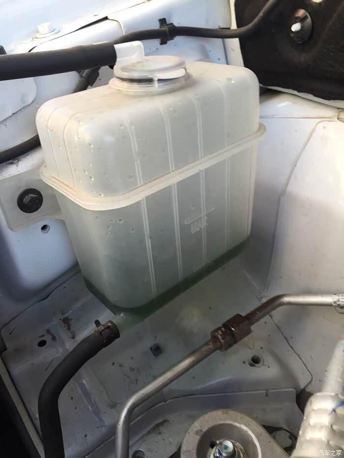 【图】我的防冻液到点到底线了用不用加_宝骏560论坛_汽车之家论坛