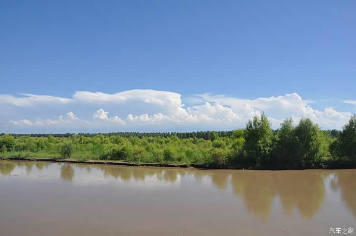 寻找最6生活新疆伊犁芳草湖试驾帖