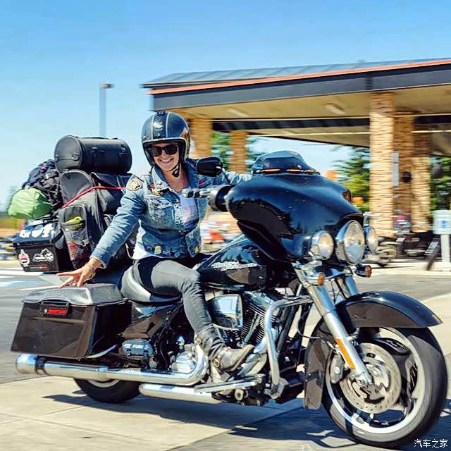 来看看美女骑哈雷是什么范3(广州哈雷ice)