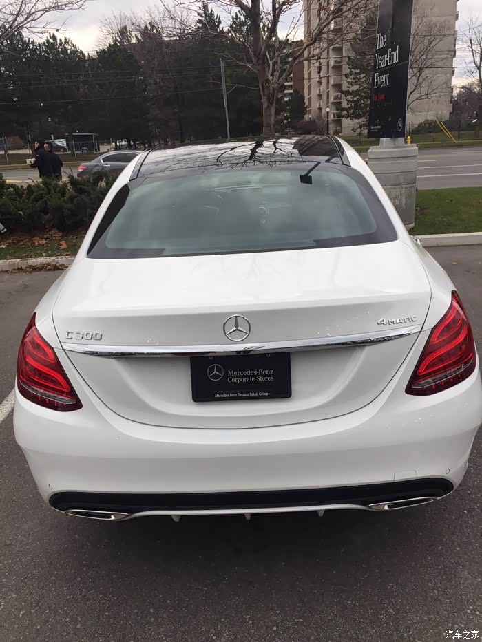 0 | 回复: 0 奔驰c级论坛 去年12月份提车的c300,小弟与大家分享一下.