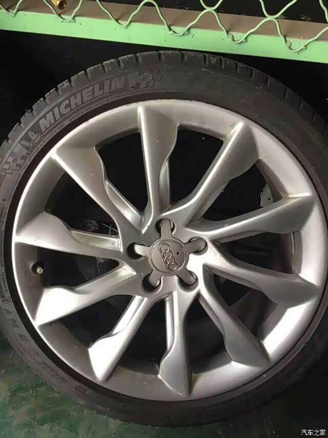 奥迪a6l245/45r18可以改 255/30r19吗?