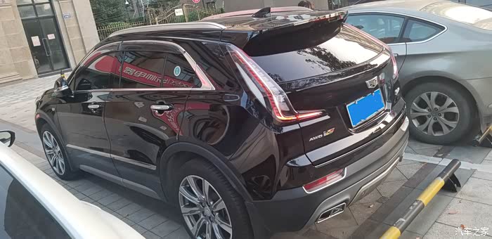 【图】xt4铂金风尚改运动款尾灯_凯迪拉克xt4论坛_汽车之家论坛