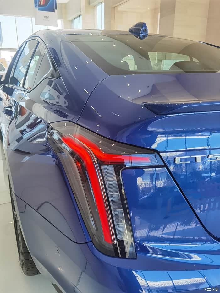 新款凯迪拉克ct5值得购买吗?