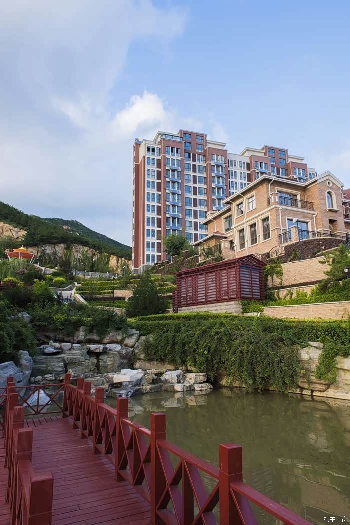 颐和庄园之映日荷花别样红