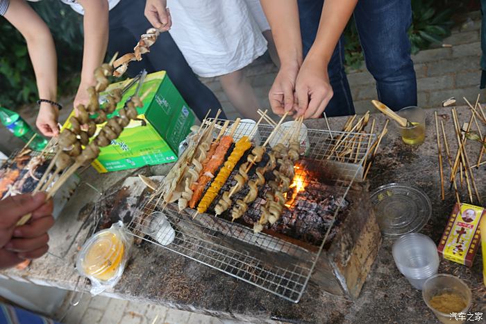 石榴红村烧烤聚餐活动汽车之家ax7湖北车友会