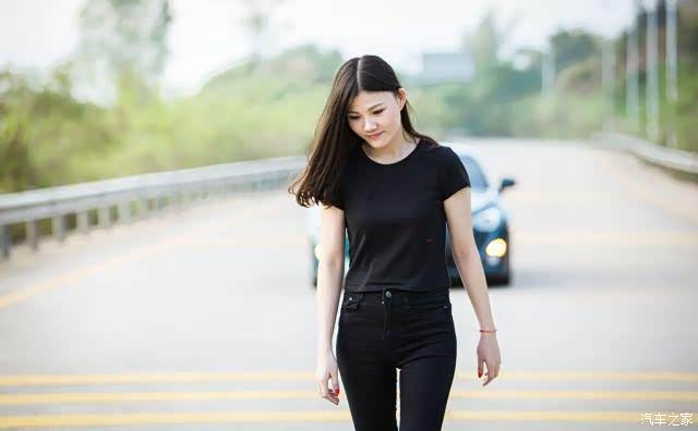 丰田86与黑衣女神,坝核公路外拍大片